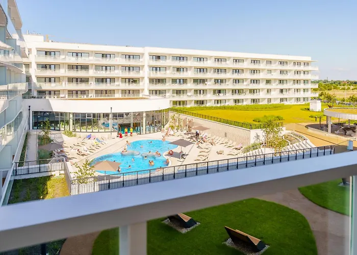FARO Apartamenty Polanki Aqua SPA Deluxe 4 baseny w cenie, Pools im Preis
